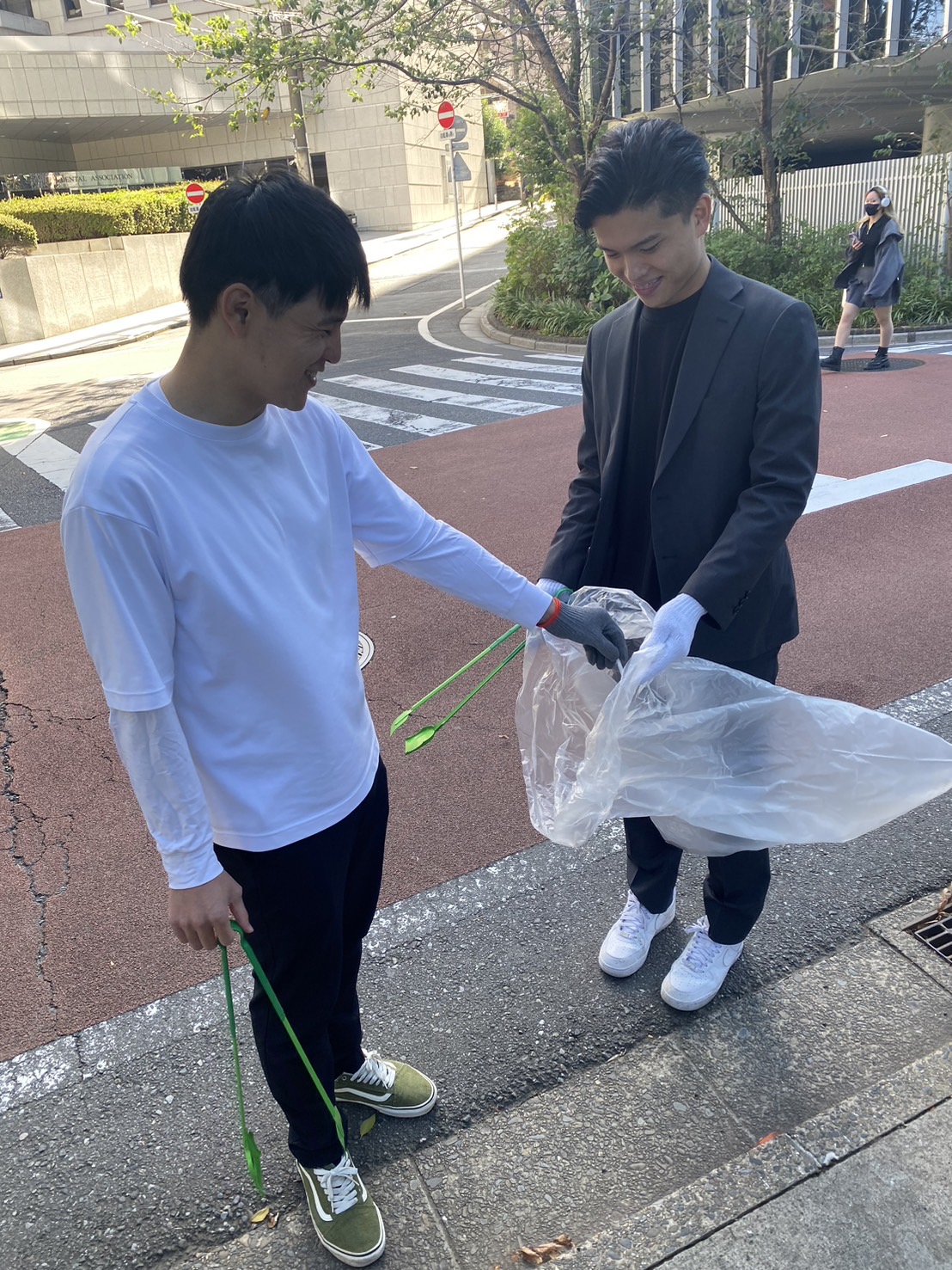 地域清掃の様子 4